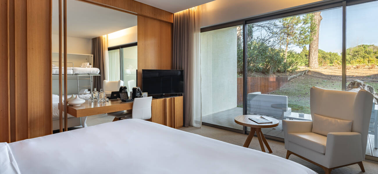 Onyria Marinha Boutique Hotel